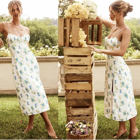 House of CB Dresses & Skirts - HOUSE OF CB 'Carina' White Floral Bustier Midi Dress NWOT